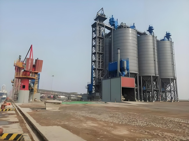 临沂高架骨料仓